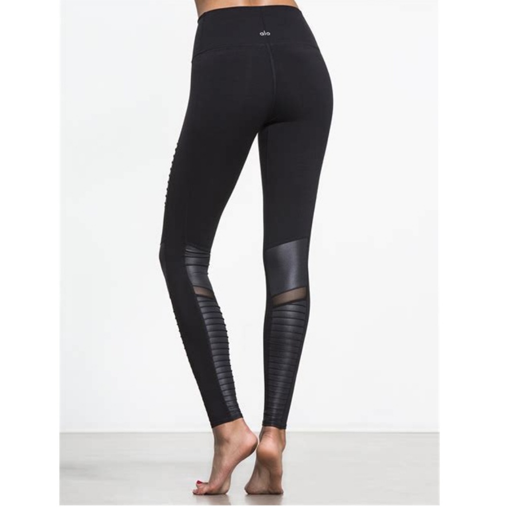 💎SOLD💎RARE ALO Black High Waist Moto Yoga Pants - Picture 3 of 6